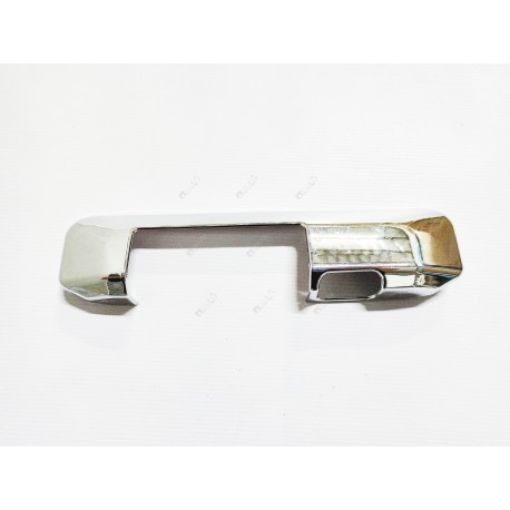 COVER CROMADO DE MANUBRIO TRASERO DE TACOMA 2005 AL 2014