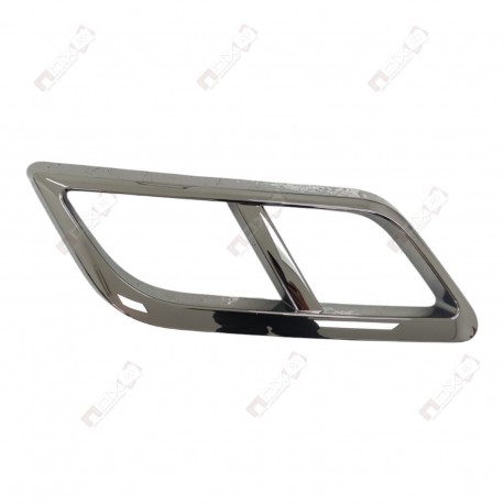 BOQUILLA CHROME BUMPER TRASERO LH 4RUNNER TIPO LX 2021