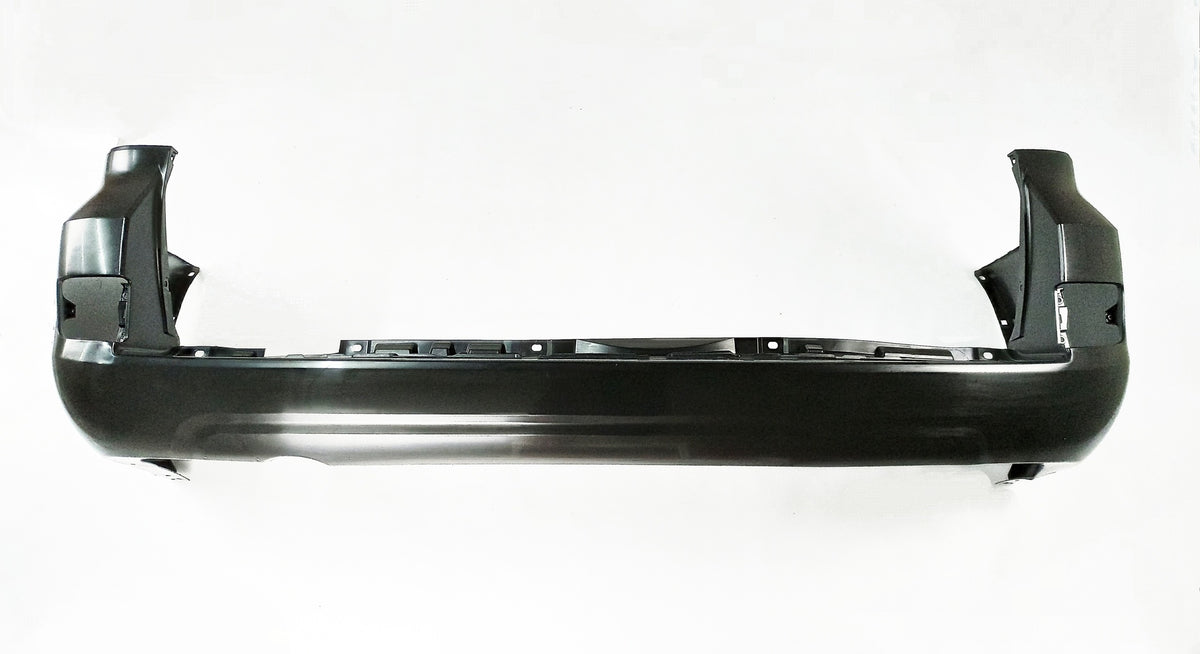 BUMPER TRASERO LC200 16-20
