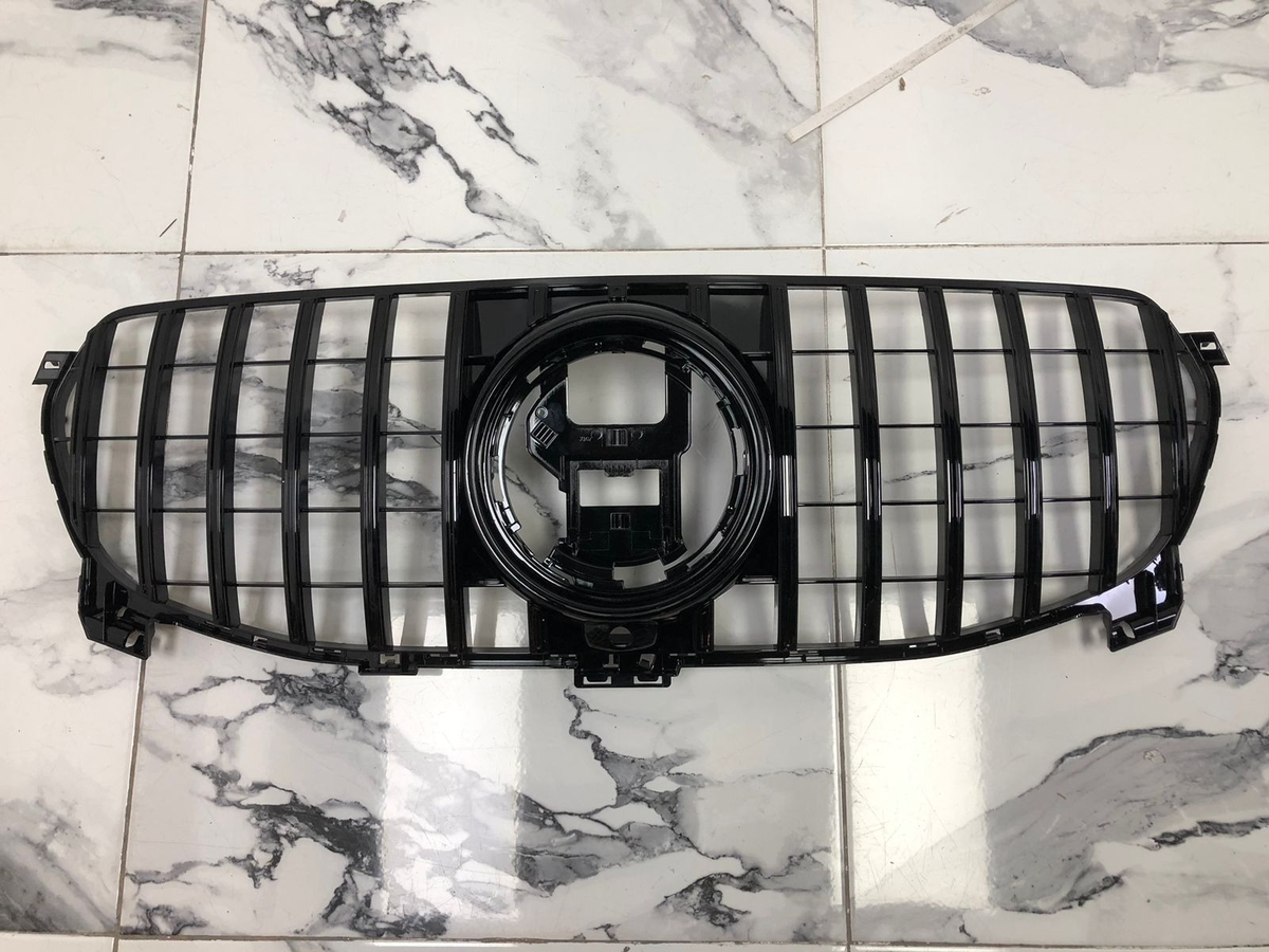 PARRILLA MERCEDES GLE 2020+ SENCILLA