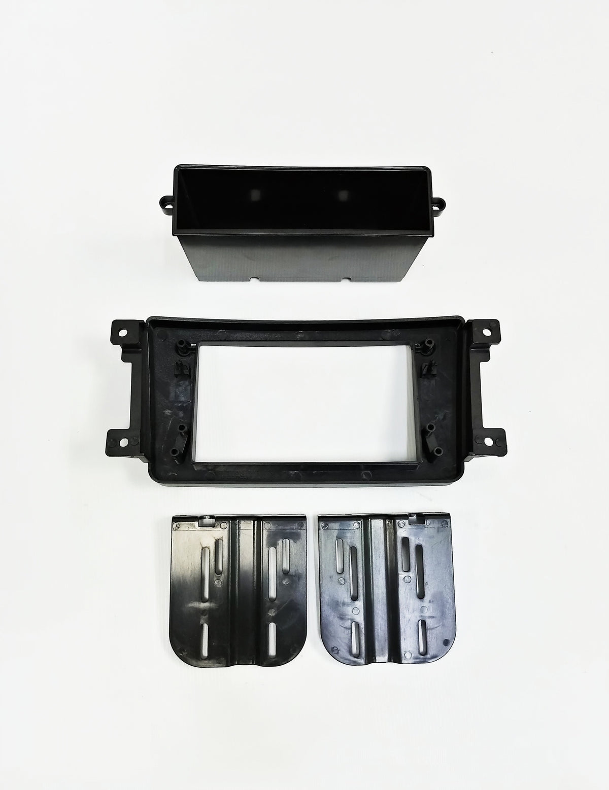 JUEGO DE COVER RADIO MAZDA CX9 21-24