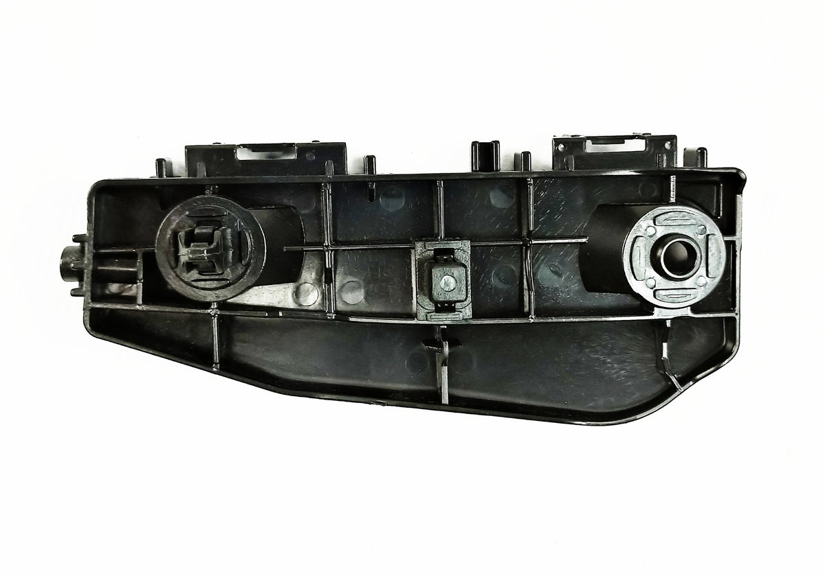 GUIA BUMPER DELANTERO LC200 16-21 LH