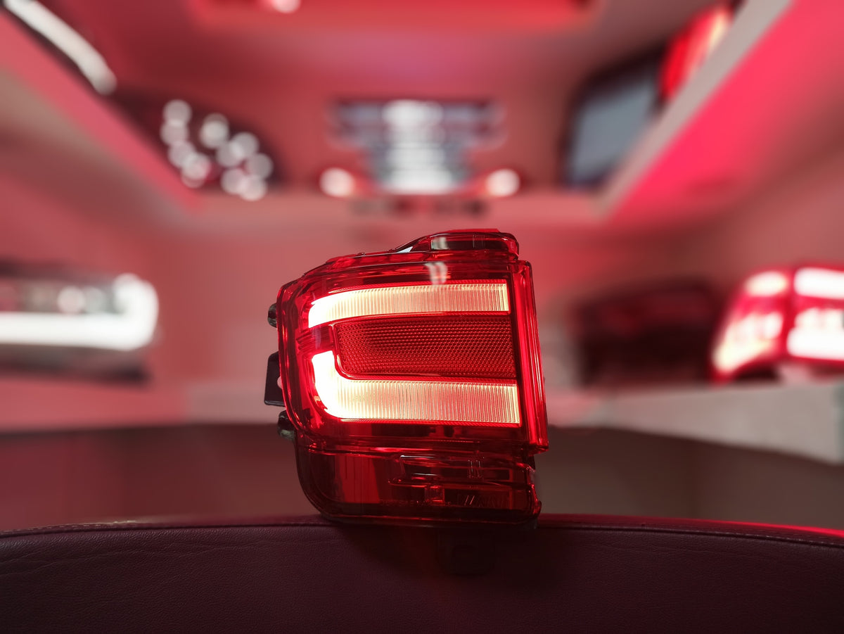 LUCES LED BUMPER TRASERO LC200 08-20
