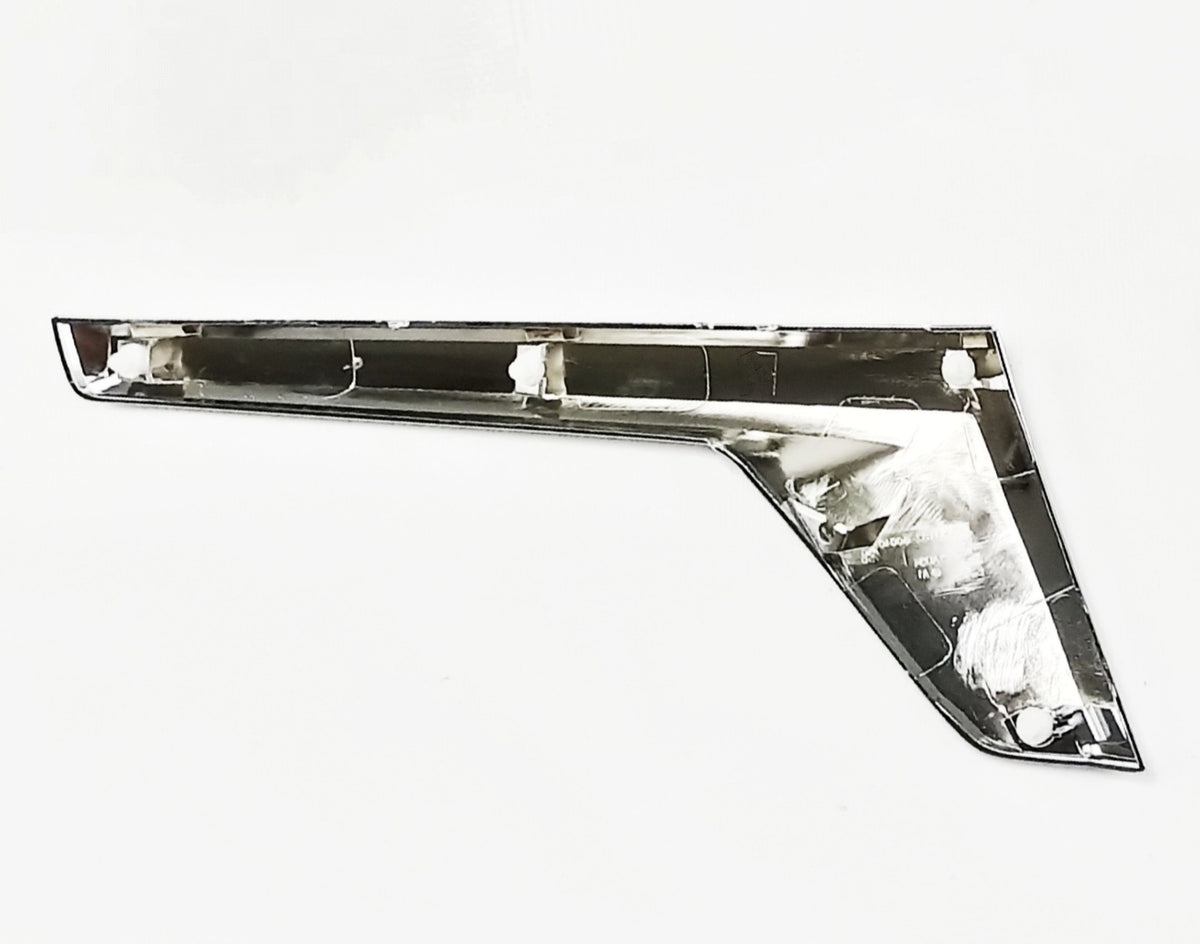 EXTENSION CHROME DE PARRILLA LC200 LH 16-20