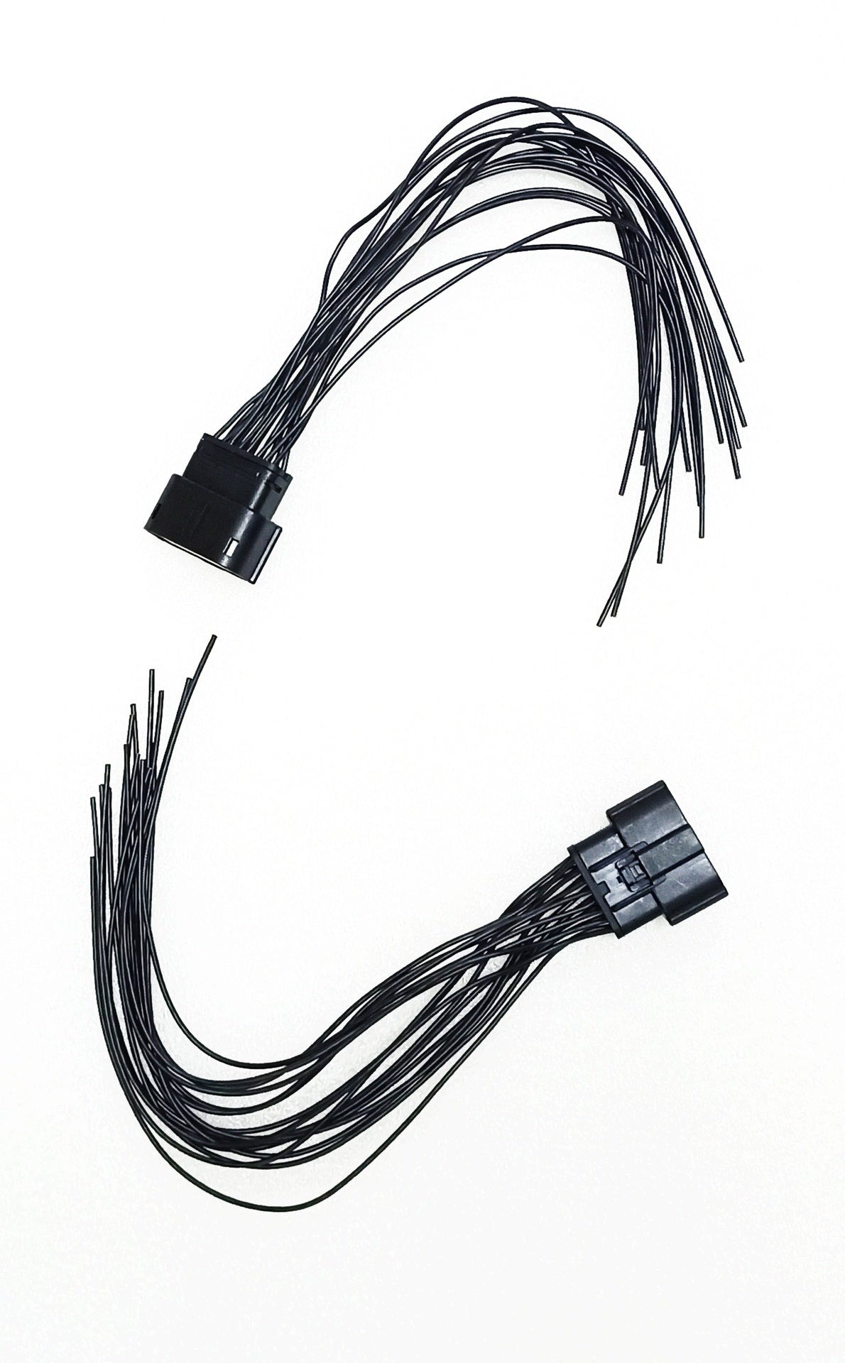 JUEGO PLUG DE PANTALLA GRAND CHEROKEE 14-20