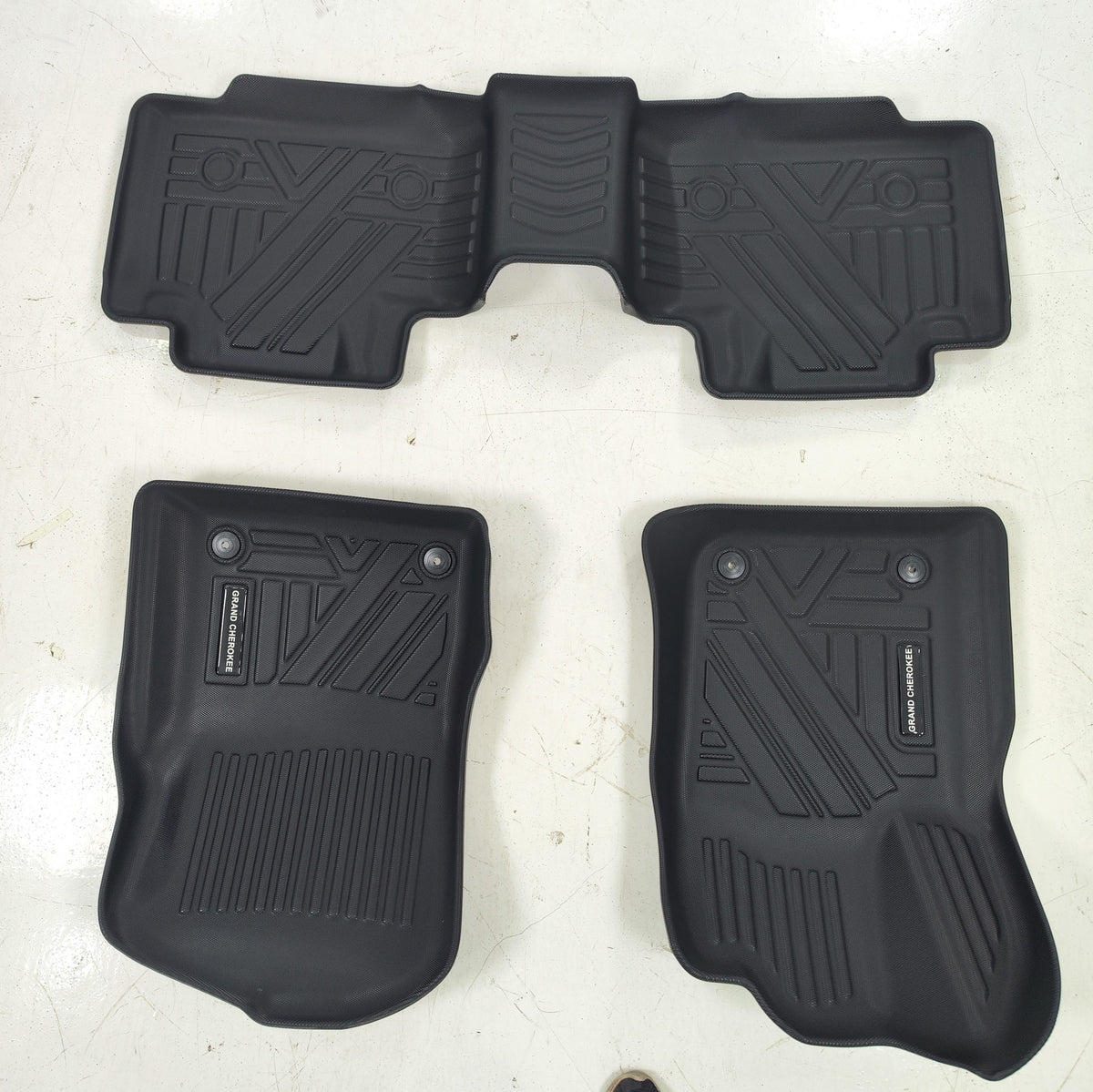 ALFOMBRA 3D GRAND CHEROKEE 11-21
