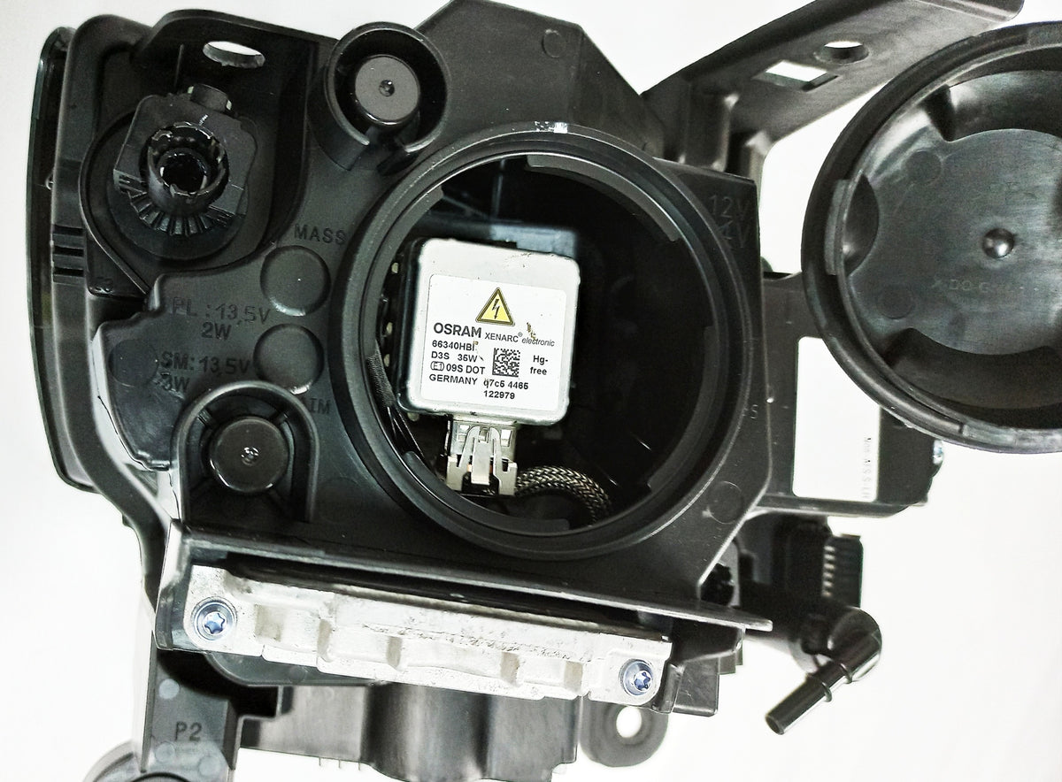 PANTALLA LED GRAND CHEROKEE LH 14-16