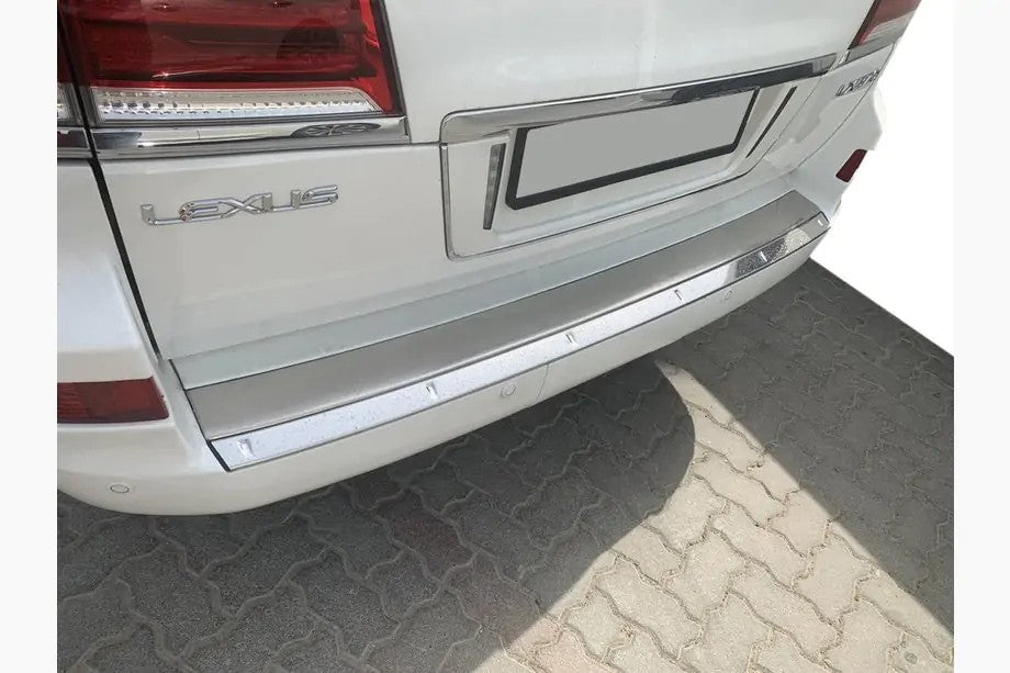 PISAPIE TRASERO LX570 16-21