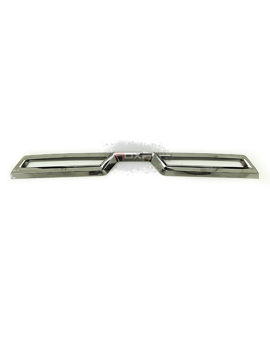CHROME CENTRAL BUMPER TRASERO 4RUNNER TIPO LX