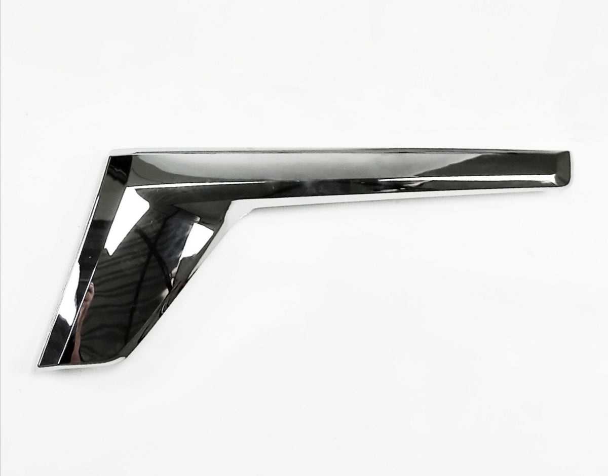 EXTENSION CHROME DE PARRILLA LC200 LH 16-20