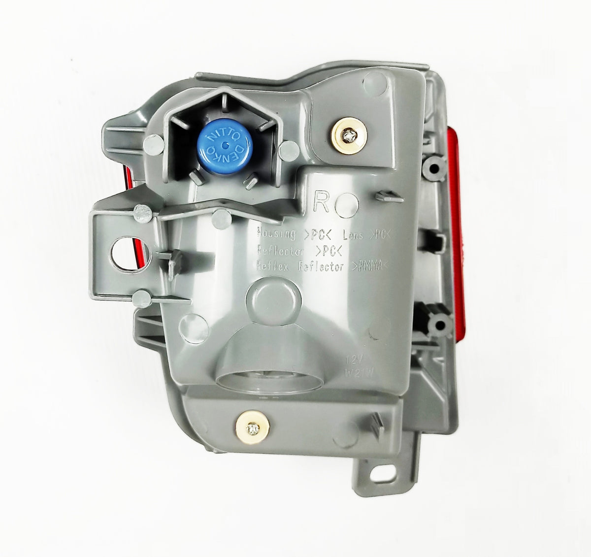 LUZ DE BUMPER TRASERO LC200 RH 16-21