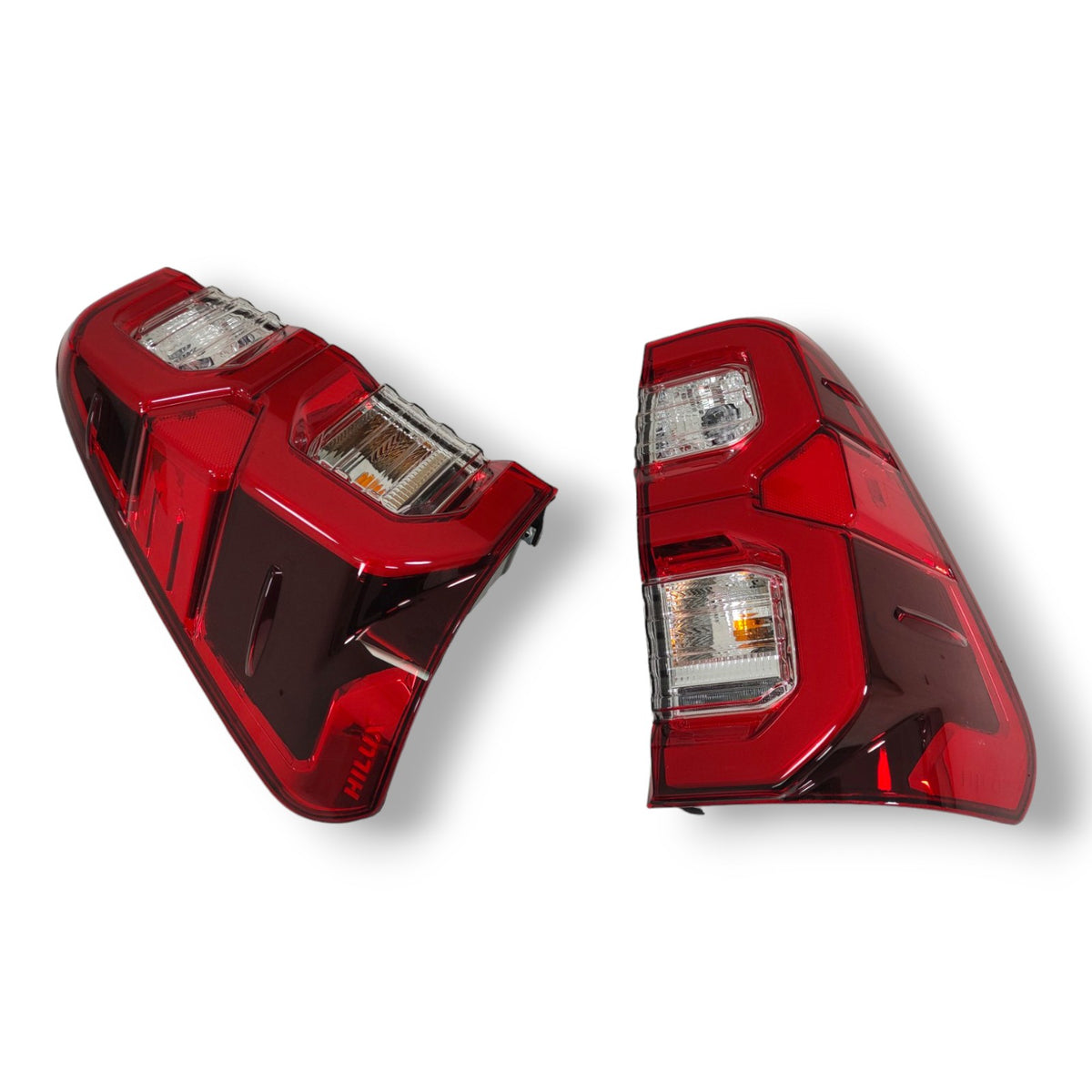 KIT HILUX GR 2023 PARA 16-21