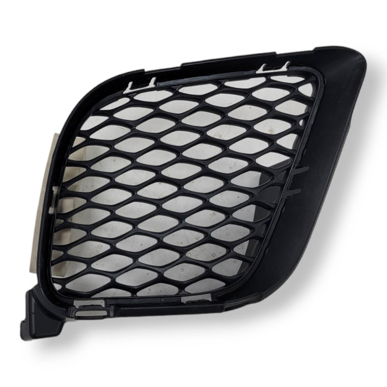 REJILLA BUMPER DELANTERO TRACKHAWK RH 17-22
