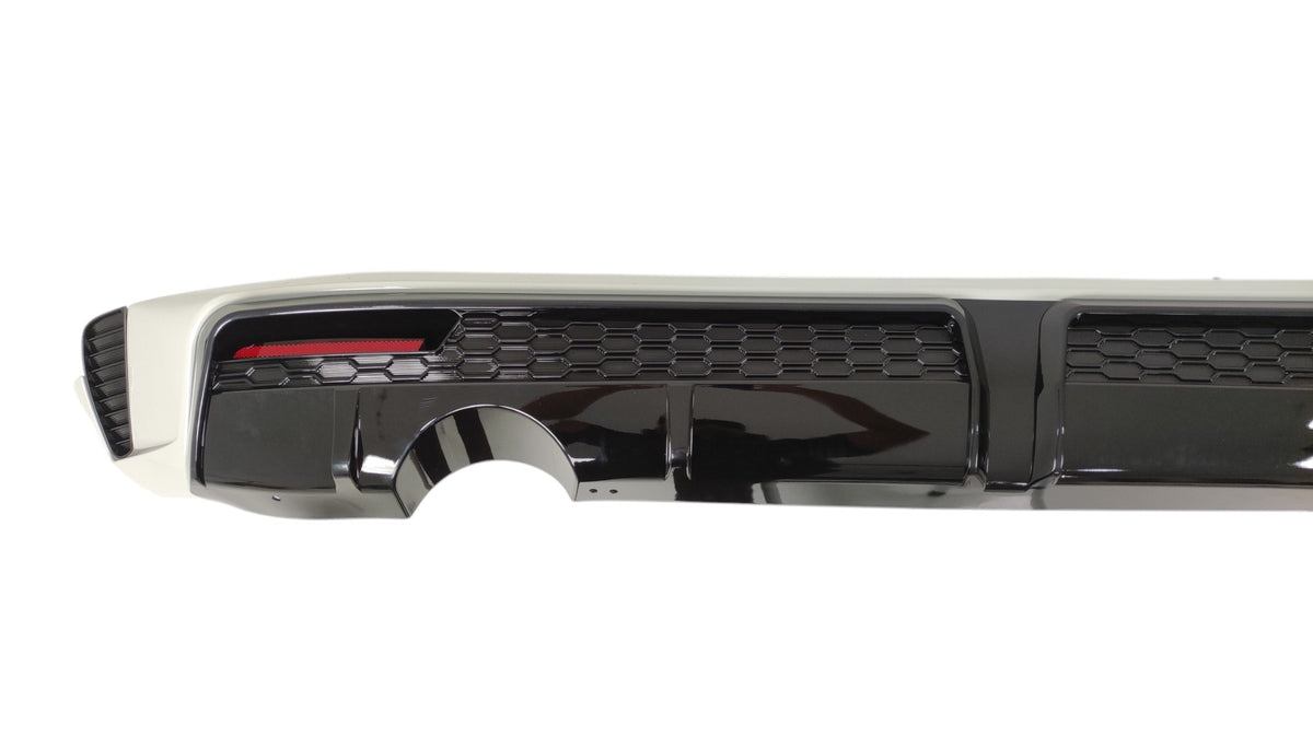KIT BUMPER INFERIOR MODELISTA LC300 22-25