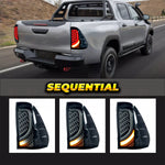 LUCES LED HILUX 16-21 SMOKE SECUENCIALES