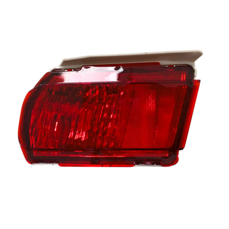 LUZ BUMPER TRASERO PRADO 18-23 LH