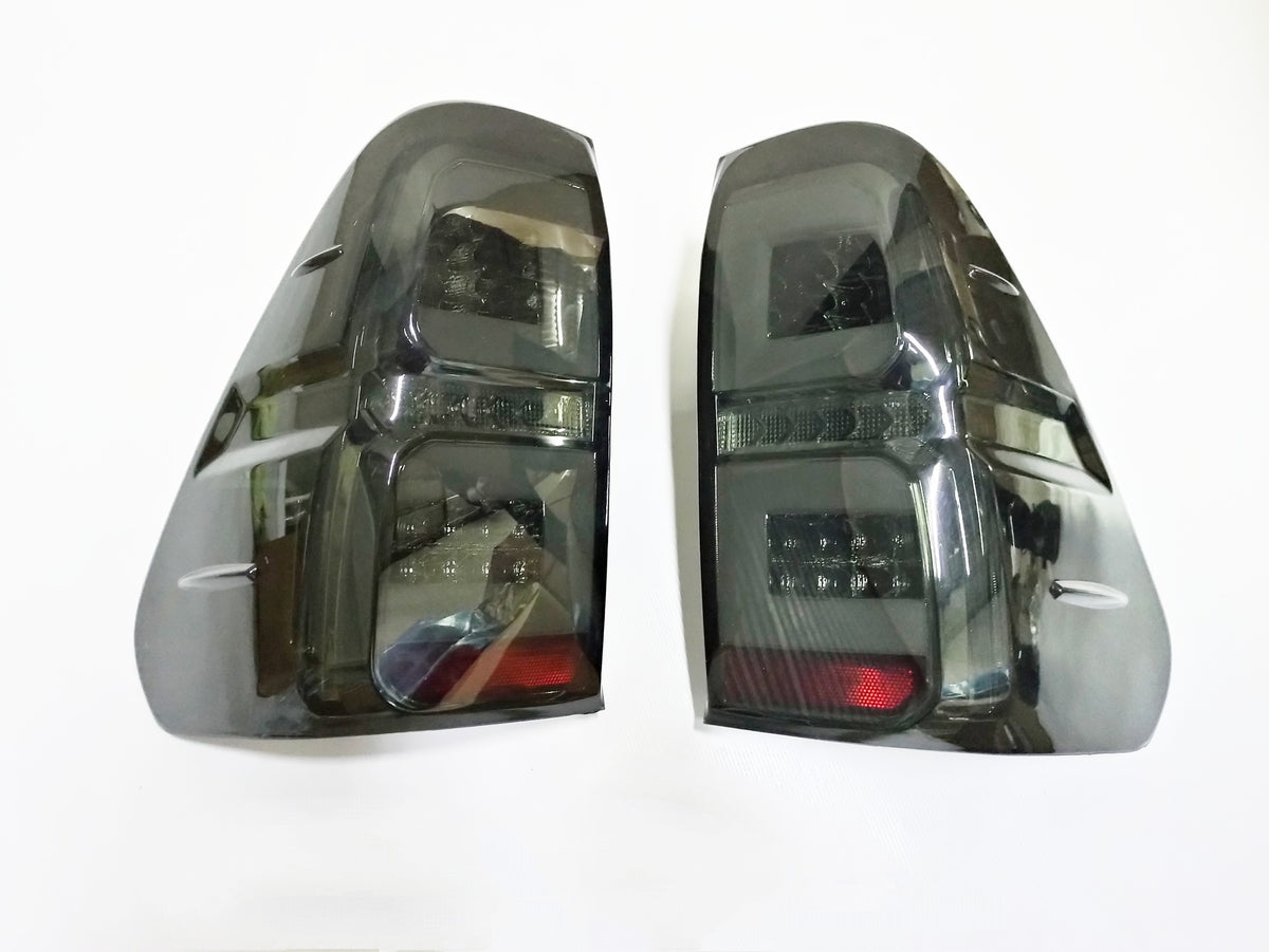 LUCES LED HILUX 16-20 SMOKE