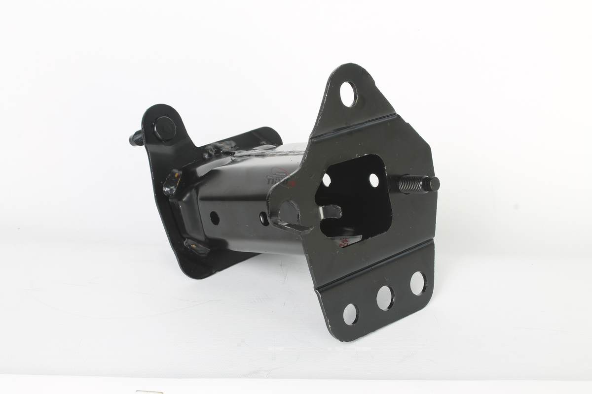 PUNTERA DE CHASIS RH TOYOTA PRADO Y 4RUNNER 10-21