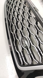 EMBLEMA DE PARRILLA RANGE ROVER 08-20